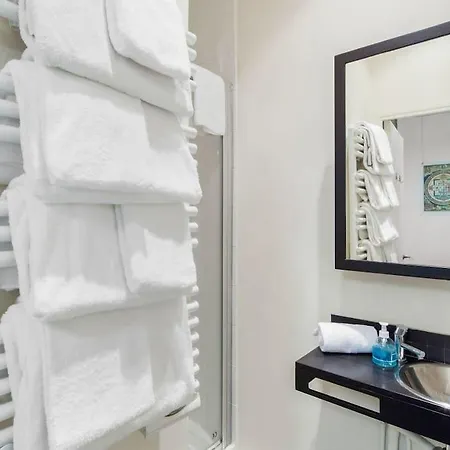 Artist Loft For 4 In Saint-germain-des-pres Apartment Paris